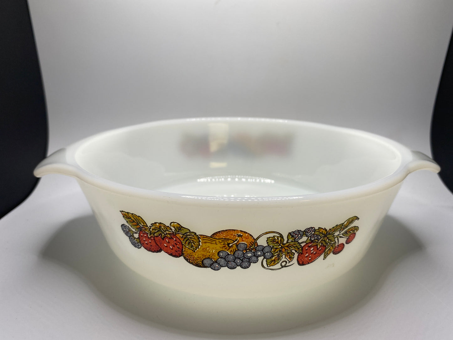 Fire-King 1qt. Round