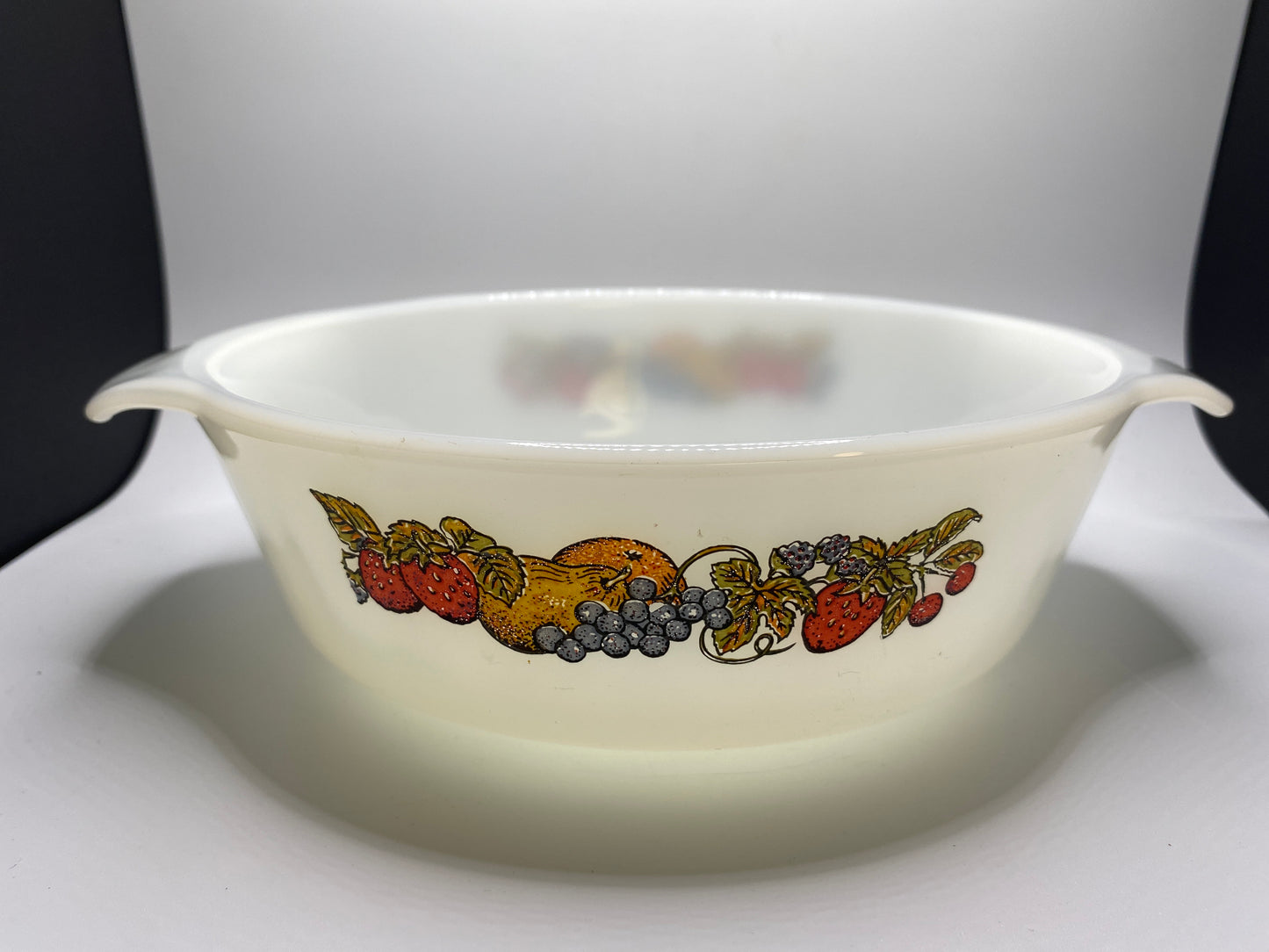 Fire-King 1qt. Round