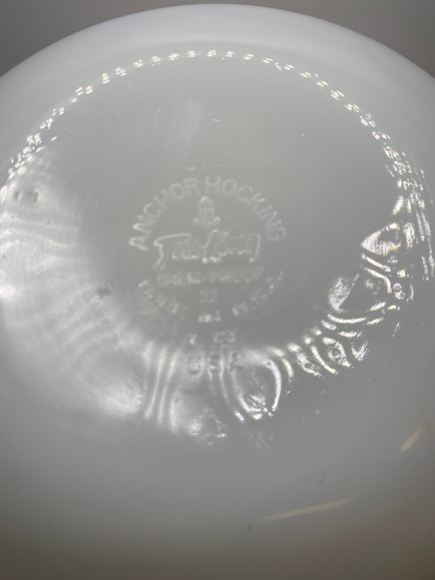 Fire-King 1qt. Round