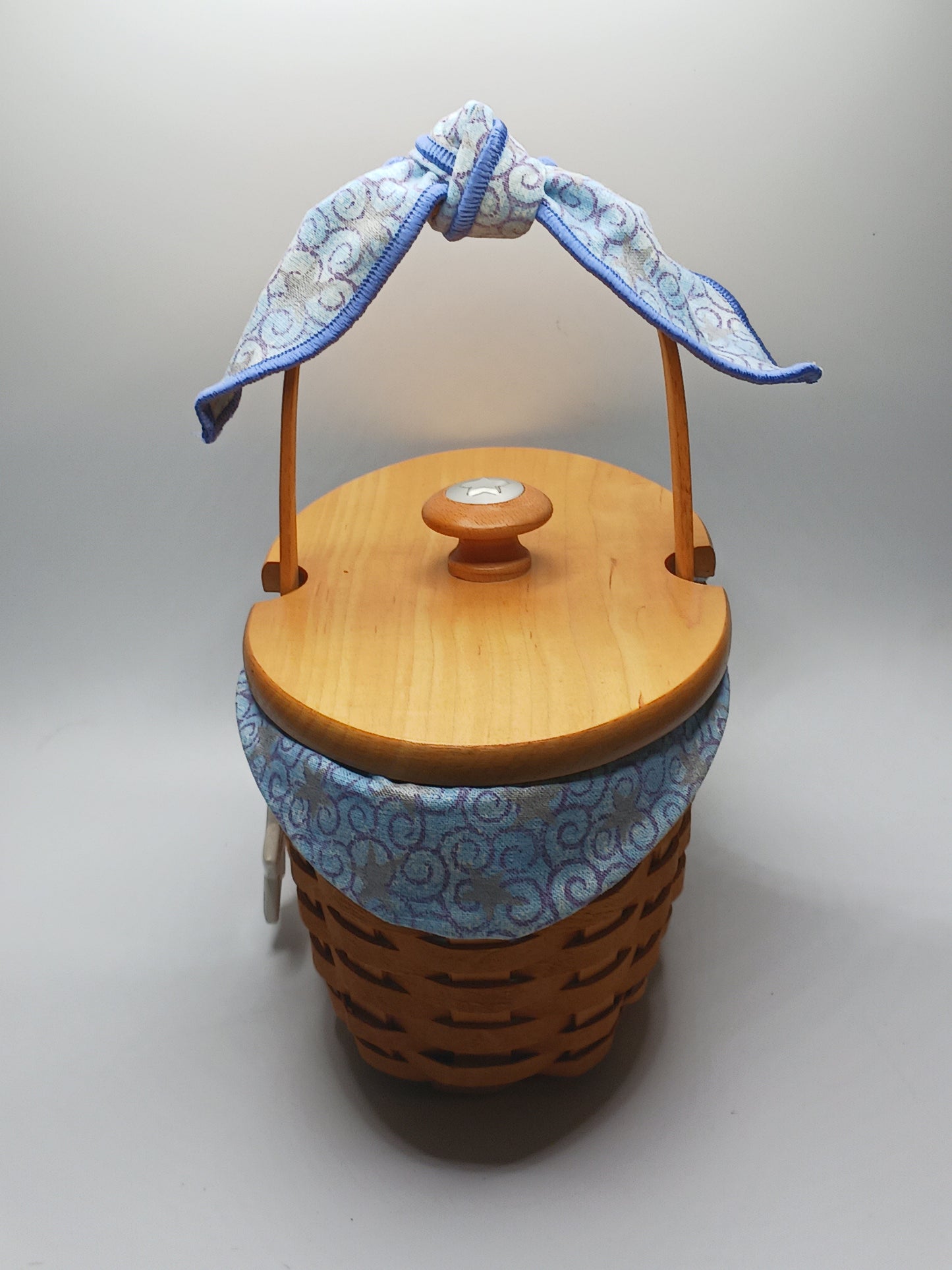 Longaberger 2000 Basket