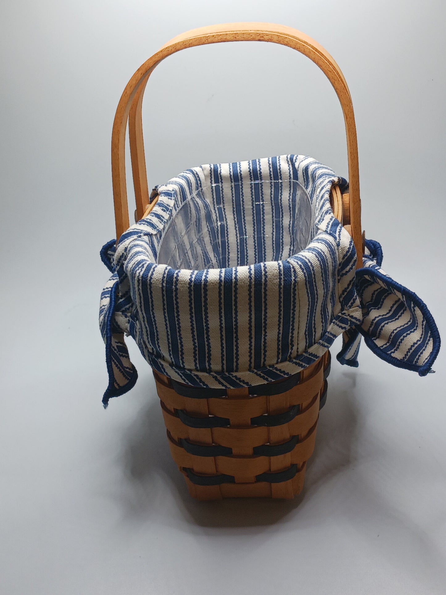Longaberger 1998 Basket
