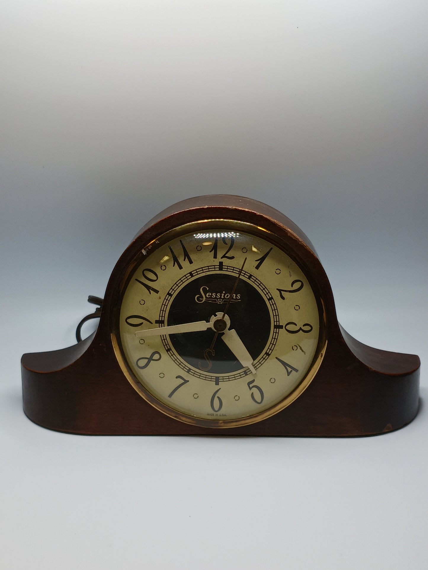 Sessions Mantle Clock