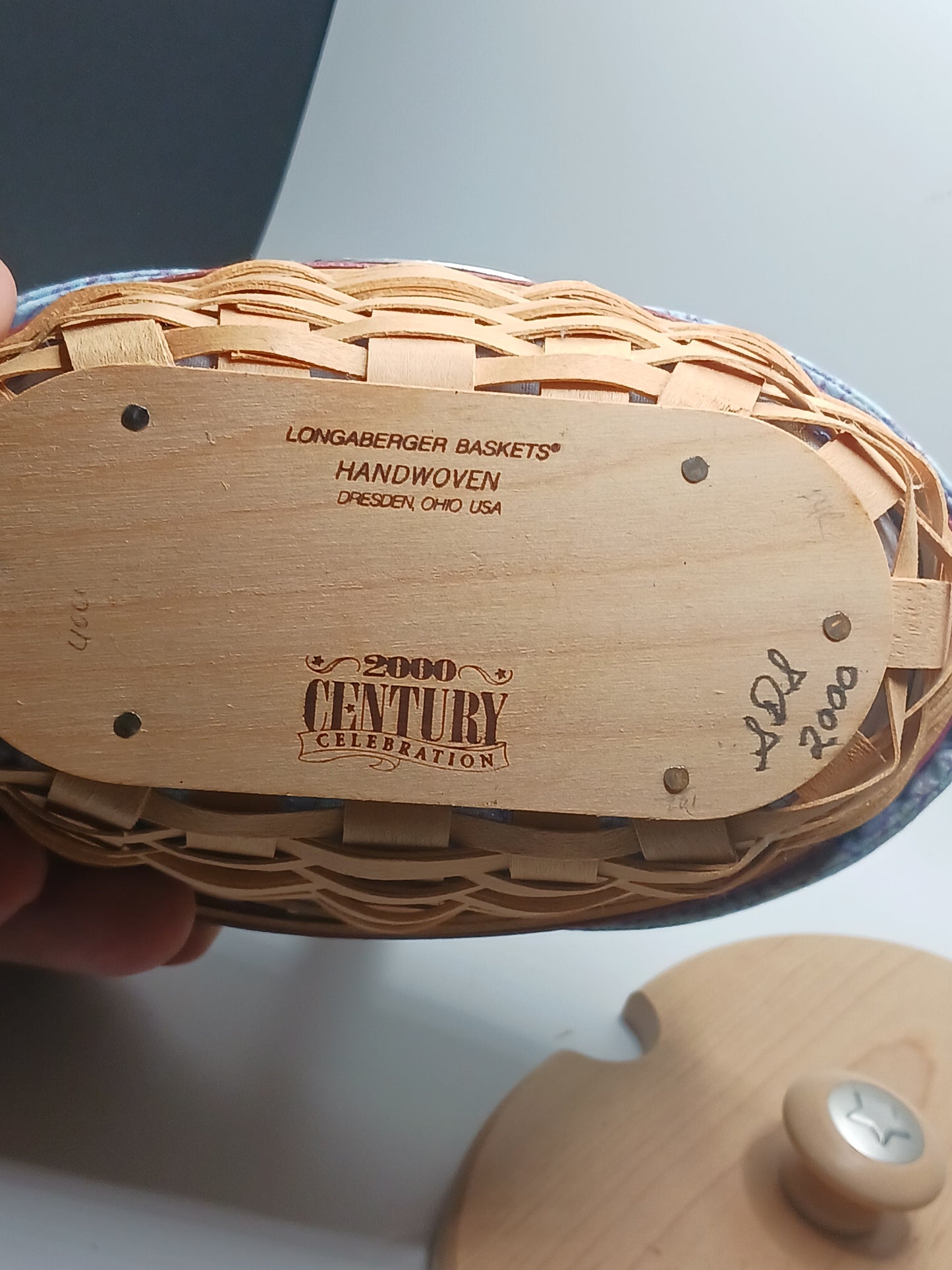 Longaberger 2000 Basket
