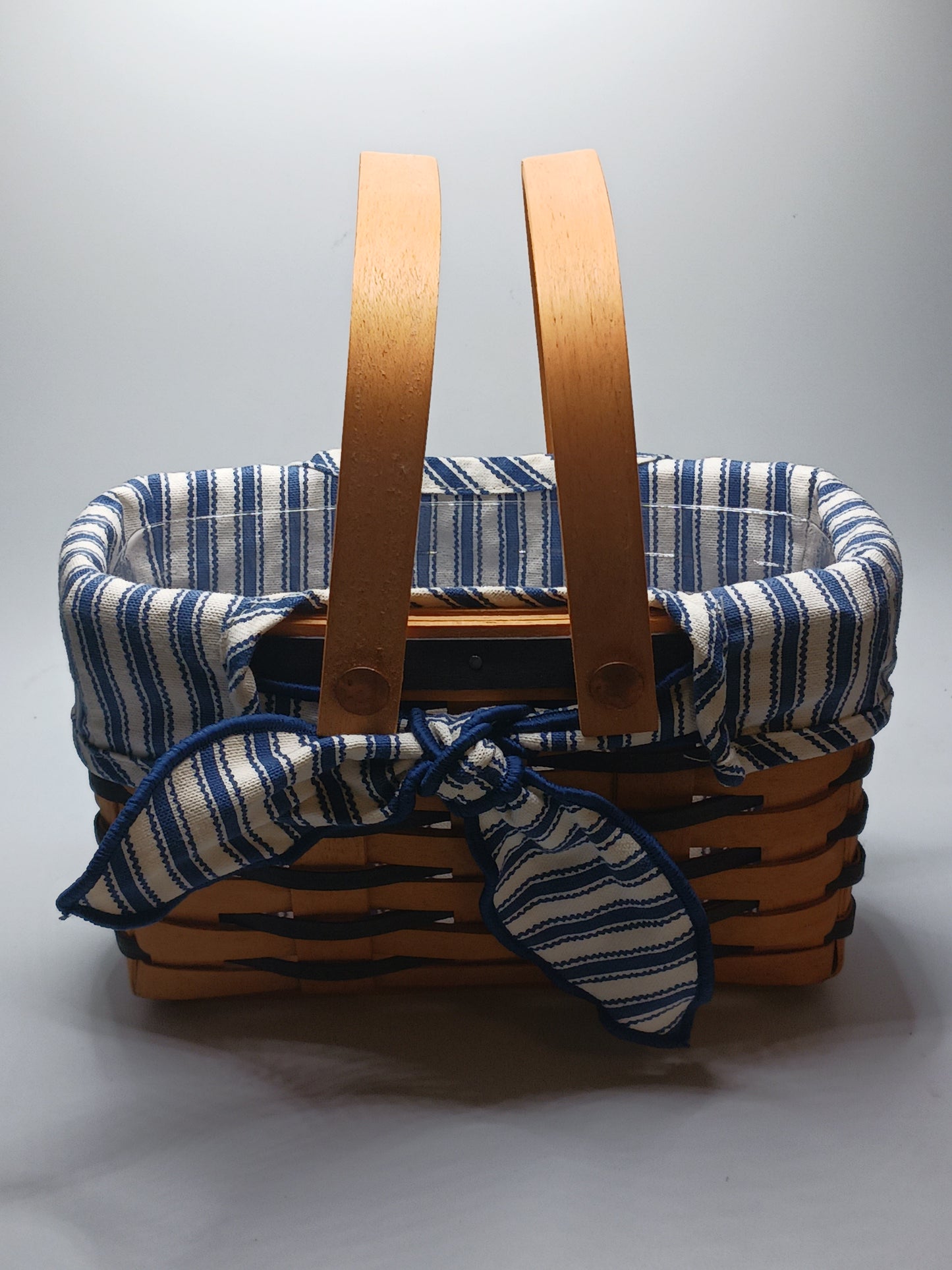 Longaberger 1998 Basket