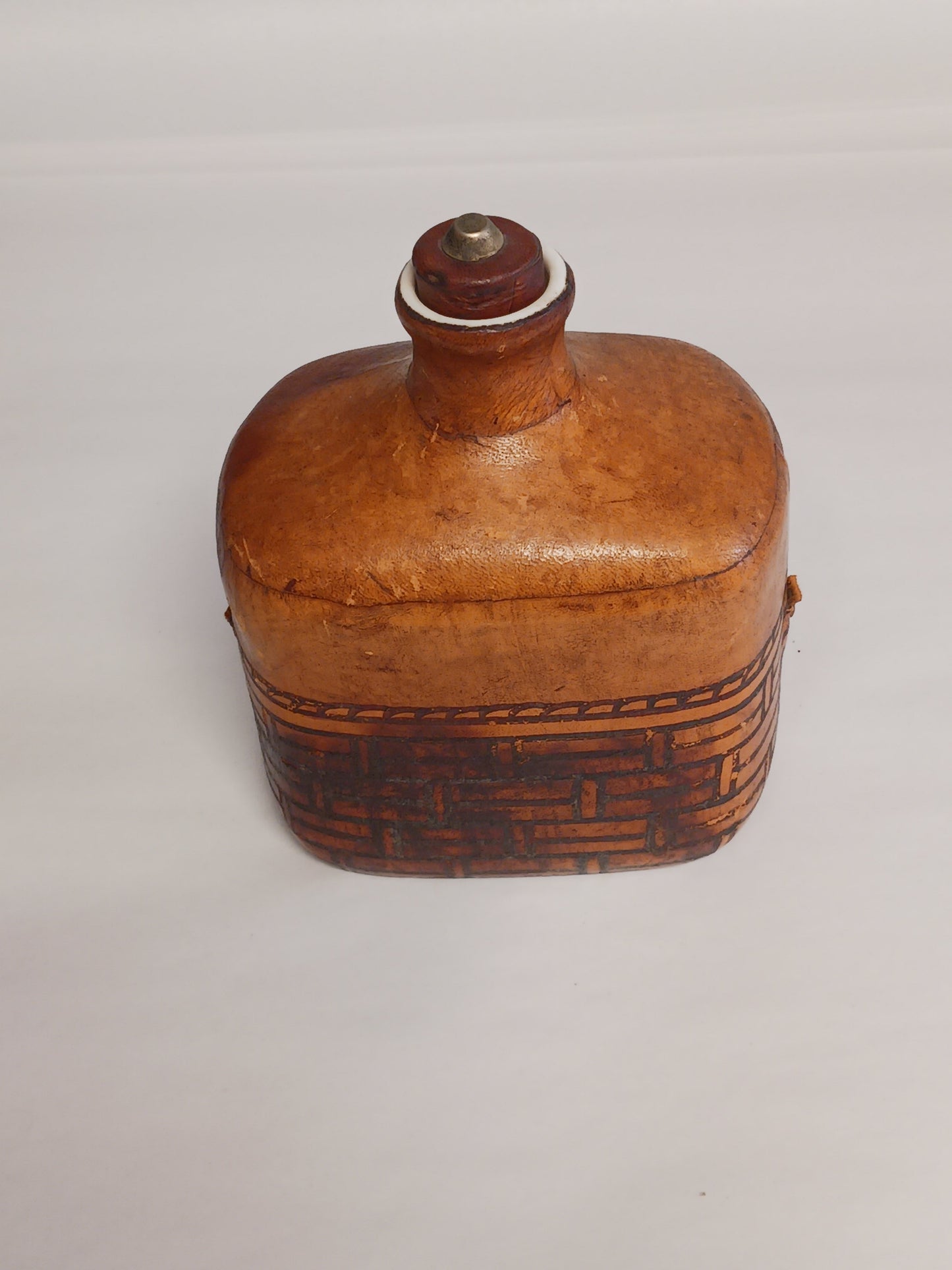 Sm Leather Bound Decanter