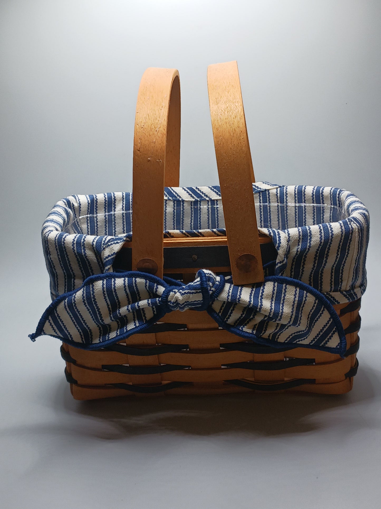 Longaberger 1998 Basket
