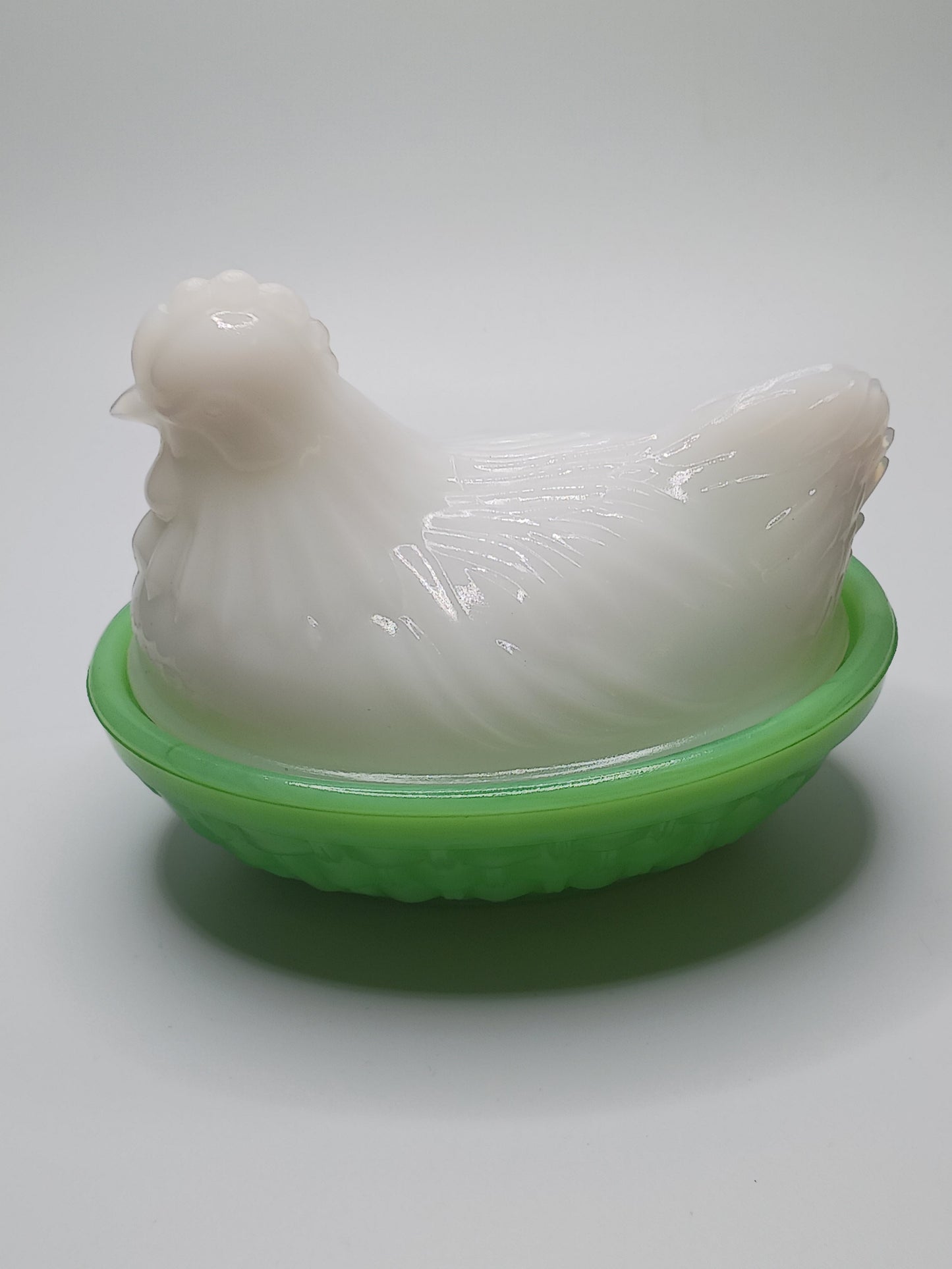 White Hen on Jadiete Bottom