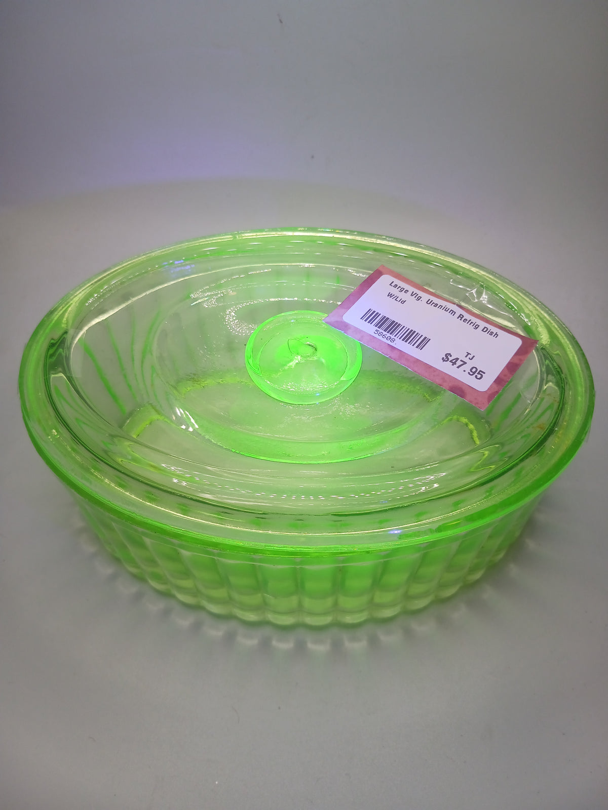 Large Vtg. Uranium Refrig Dish