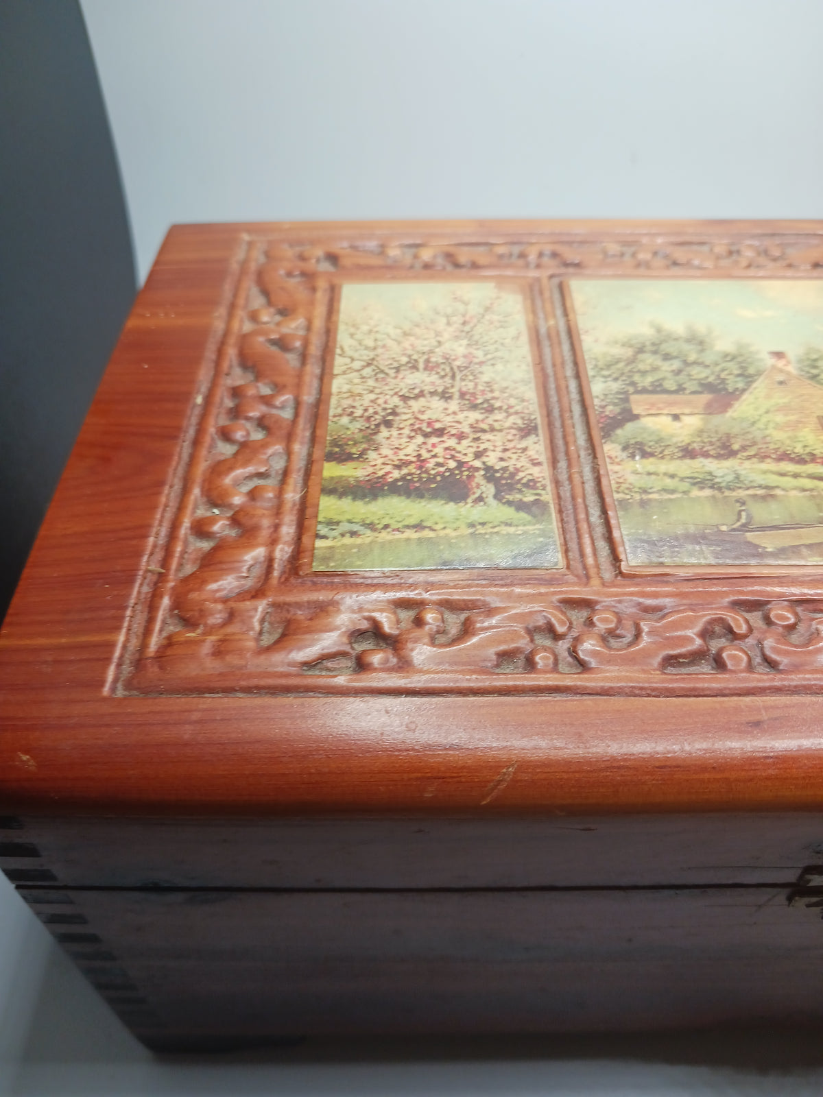 Cedar Box with Landscape Picture