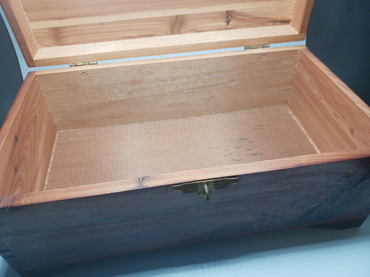 Cedar Box with Landscape Picture