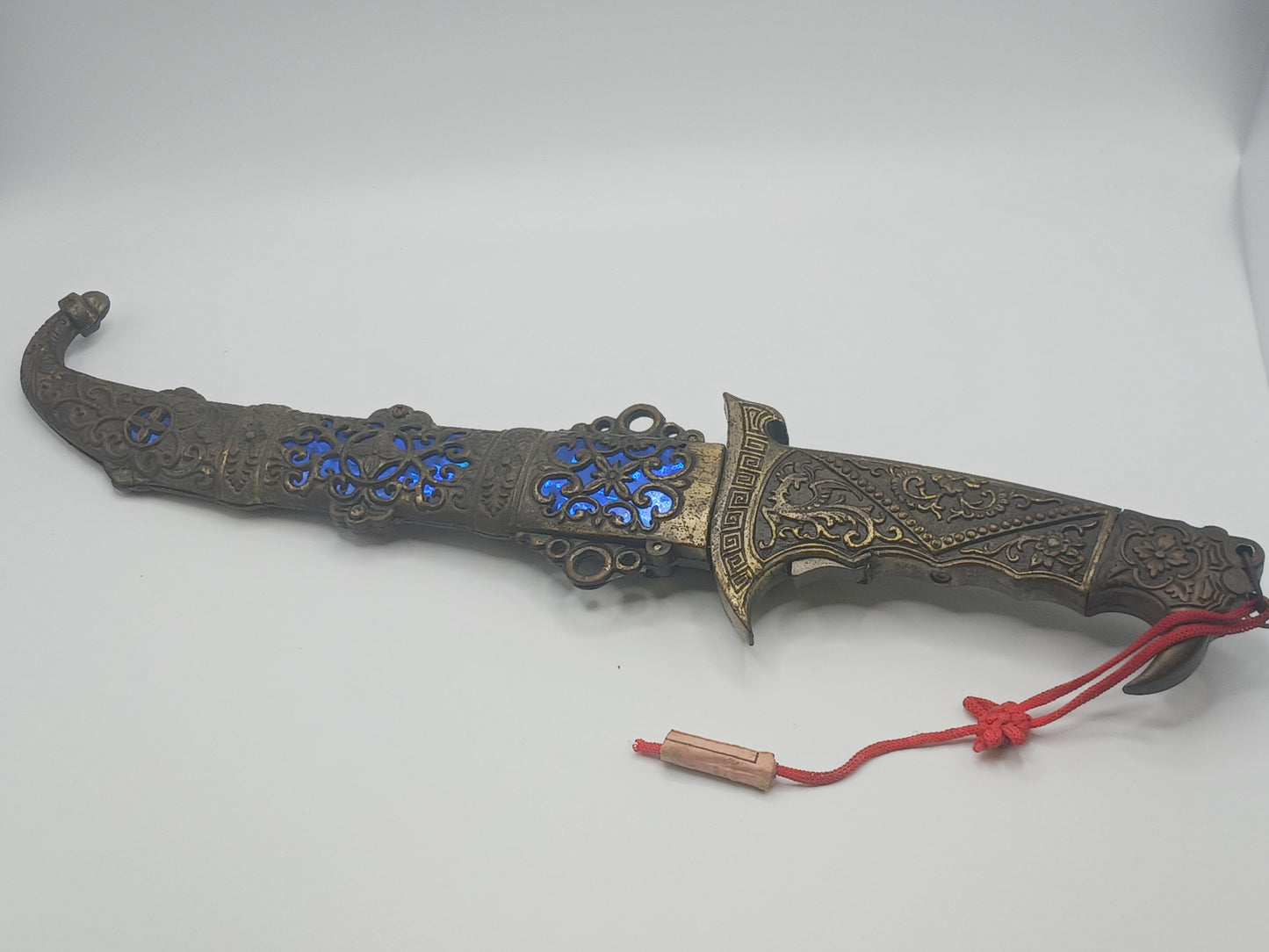 Ornate Knife & Sheath