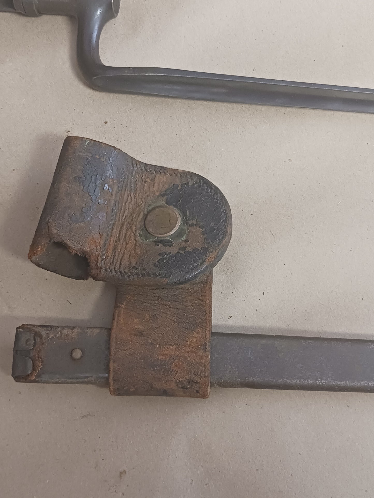 Socket Bayonette & Scabbard