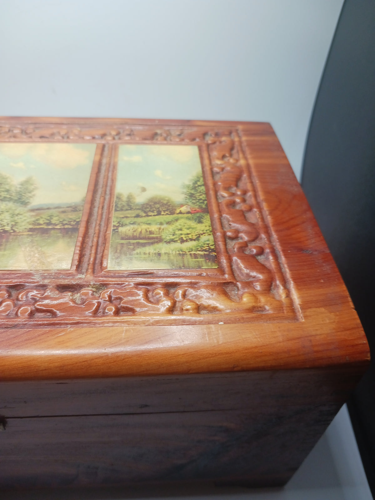 Cedar Box with Landscape Picture